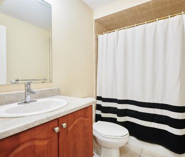 For Lease - 168 Hornchurch Lane Unit# E, Barrhaven, Ontario - Photo 5