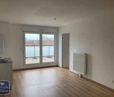 Location Appartement 2 pièces 43m² ARMENTIERES 59280 - Photo 2