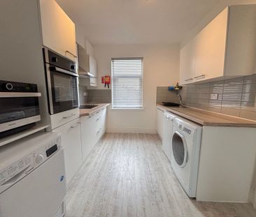 4 bed house share to rent in Warwick Road, Kenilworth, CV8 - Photo 3