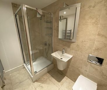 2 bedroom apartment to rent - Photo 6