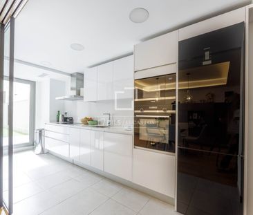 New build 3 Bedroom apartment with 68m² terrace for rent in La Xere... - Photo 6