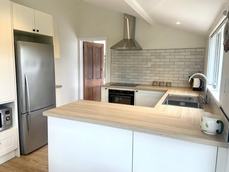 Merivale, 3 bedrooms - Photo 5