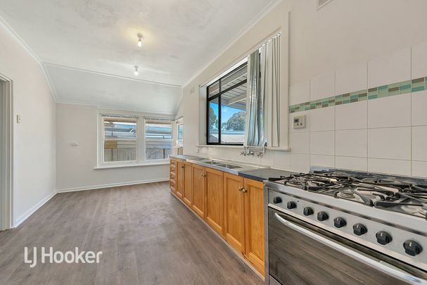 Three Bedroom Home - Photo 1