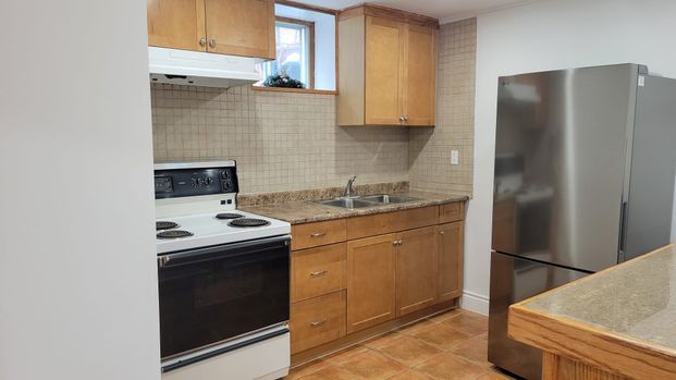 For Lease - 321 Atha Avenue, Richmond Hill, Ontario - Photo 1