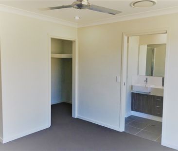 3-5 Highcrest Court, Bucasia - Photo 3