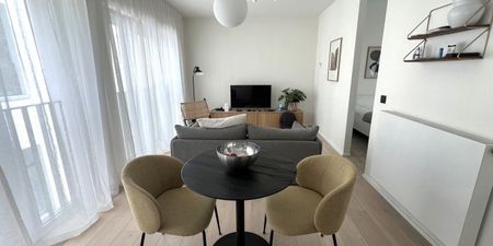 Appartement te huur in Brussel voor € 1.250 met 1 slaapkamer - Photo 2