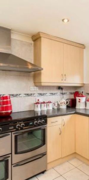 Room in a Shared House, Hillside Avenue, SO18 - Photo 1