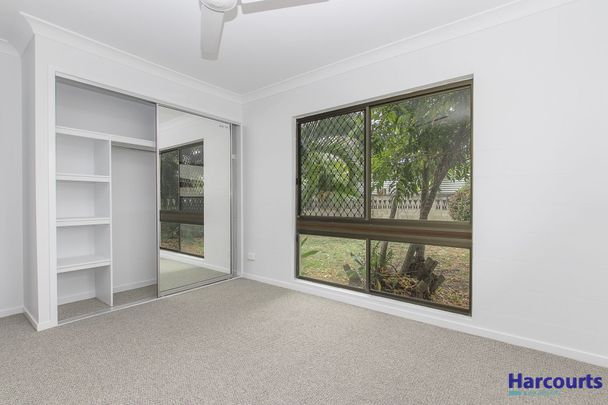 4/4 Windsor Street, Hermit Park - Photo 1