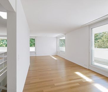 1 Nettomietzins geschenkt – traumhafte 6-Zimmer-Maisonette-Attikawo... - Photo 2