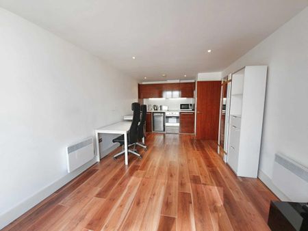 1 bedroom apartment to rent - Photo 4