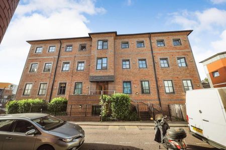 2 bedroom flat to rent - Photo 5