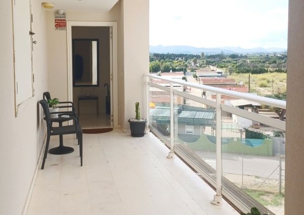 LONG TERM RENTAL. 3 bedroom penthouse apartment for rent with large own large terrace
