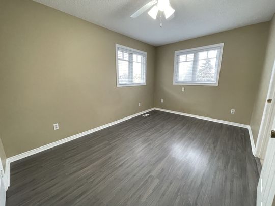 For Lease - 3216 Dovetail Mews Unit# MAIN & 2nd FLOOR, Mississauga, Ontario - Photo 1