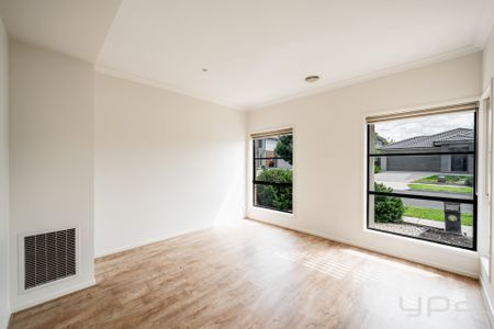 Great Family Home! - Photo 2