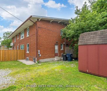 For Lease - 34 Penhurst Avenue Unit# Main Floor, Toronto, Ontario - Photo 1