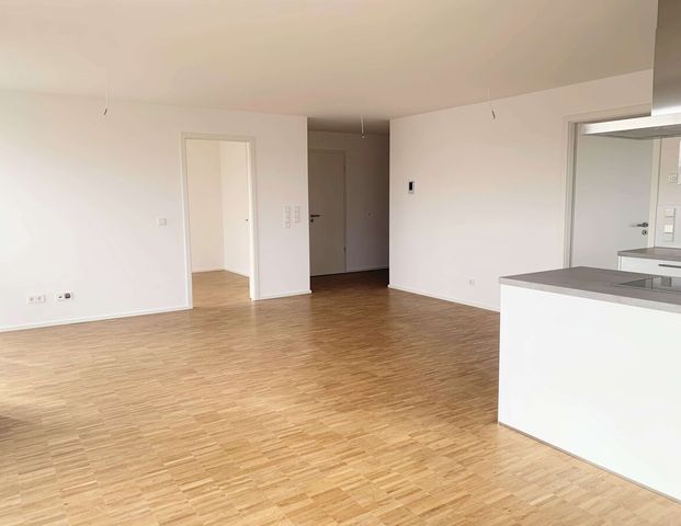 Gemütliche 3,5-Zimmer Wohnung mit traumhaftem Balkon wartet auf Sie! - Foto 1