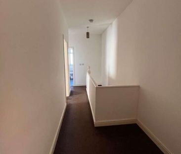 Lily Lane, Bamfurlong, Greater Manchester, Wigan, WN2 - Photo 6