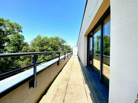 Superbe F4 de 94 m² + parking + 2 balcons Rouen droite - Photo 2