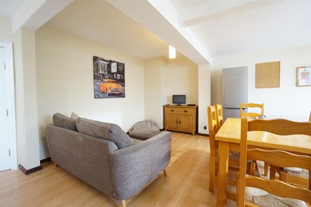 72 Ffriddoedd Road - Photo 2