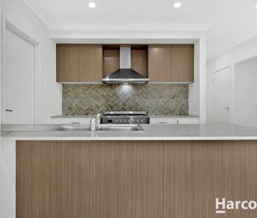 Spacious Family Home - Photo 6