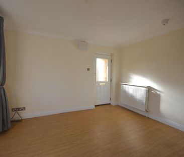 1 bedroom end of terrace house to rent - Photo 2