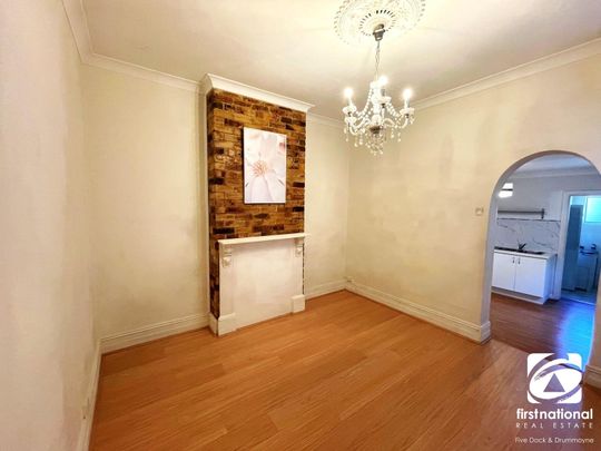 Updated Terrace Home in Convenient Summer Hill Location - Photo 1