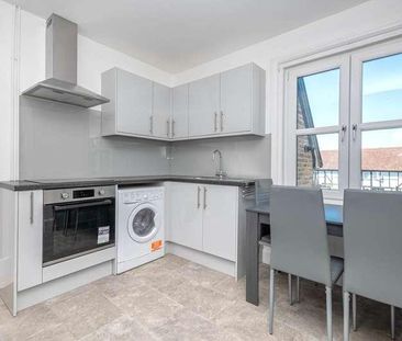 East Street, Horsham, RH12 - Photo 1