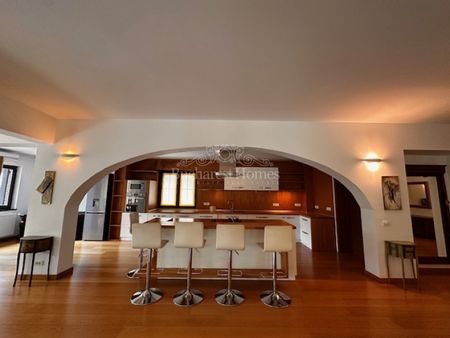 Fantastic and Unique Hacienda Style, Six Bedrooms and Pool, Pipera - Fotografie 2