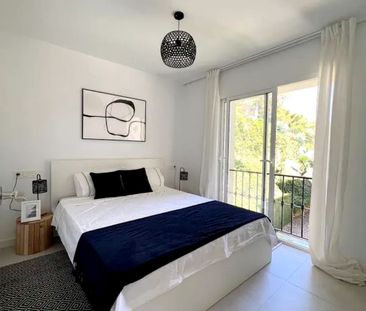 Atico en alquiler en El Madroñal, Benahavis - Photo 5