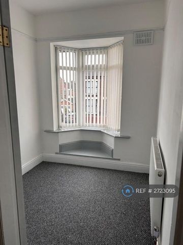 3 bedroom terraced house to rent - Photo 5