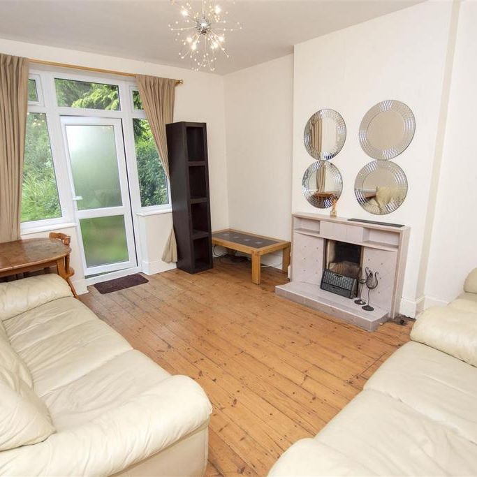4 bedroom house to rent - Photo 1