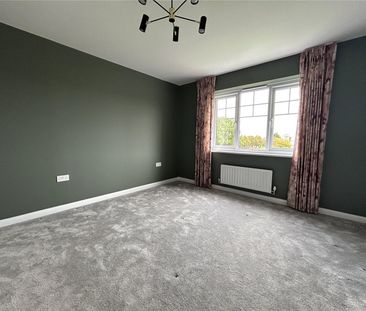 Elizabeth Close, Wellington, Somerset, TA21 - Photo 4