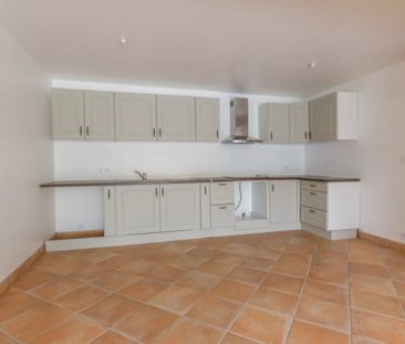 La Turbie - Appartement quatres pièces avec jardin - Photo 3