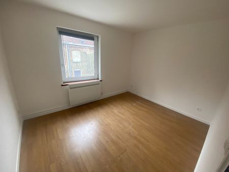 T3 de 78.44 m², rue de Ratisbonne – angle Solférino-Gambetta réf 4327 - Photo 4