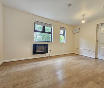 Ground Floor Studio Flat - Photo 1