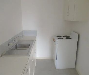 Location - Well Maintained Block - Photo 5