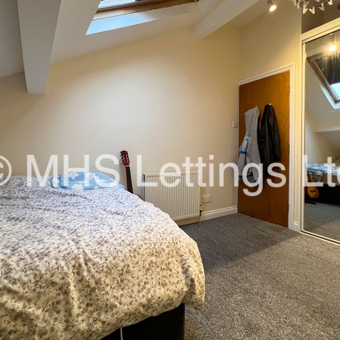 Flat 4, 7 Midland Road, Leeds, LS6 1BQ - Photo 1