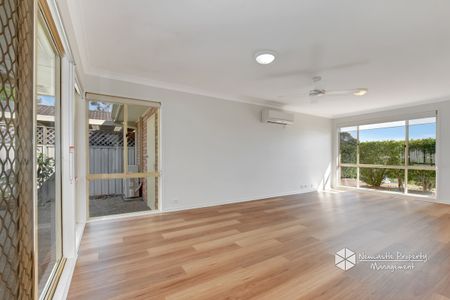 2/2 Baron Close, Valentine - Photo 2