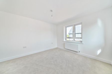 3 bedroom detached house to rent - Photo 3