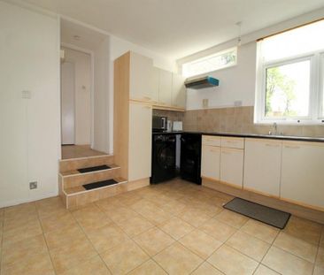 1 Bedroom Apartment Available Arranging tenancy - Photo 5