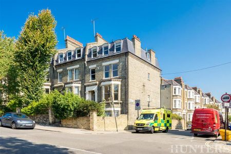 2 bedroom flat to rent - Photo 5