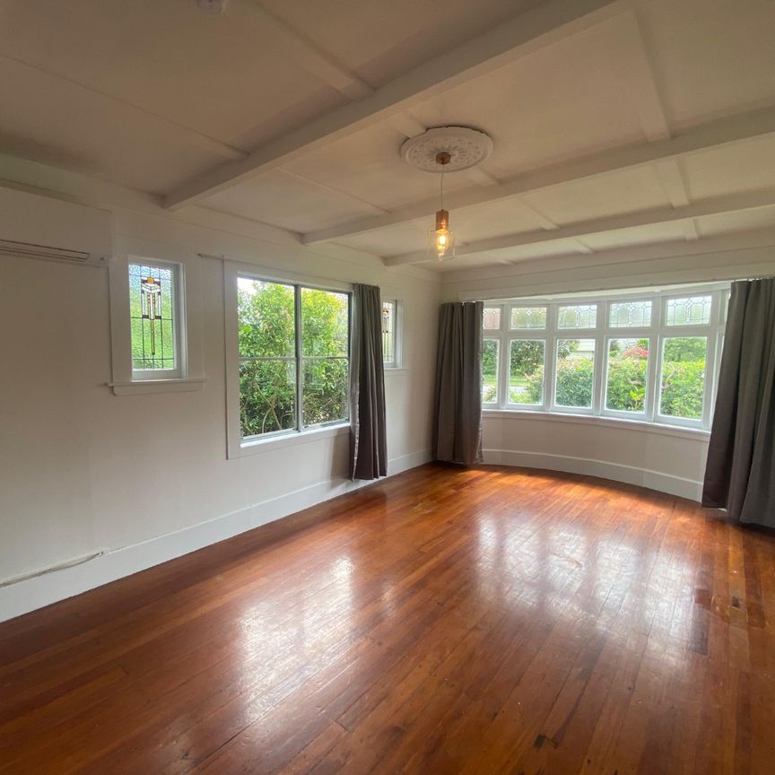 Epsom, 3 bedrooms - Photo 1