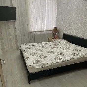 Apartament de 2 camere in zona Rahova - Fotografie 1