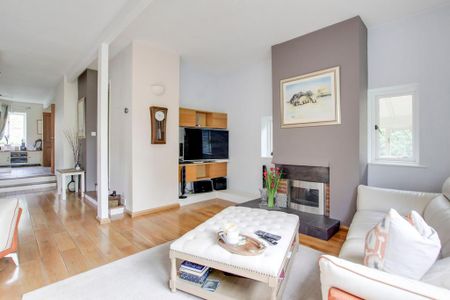 4 bedroom house to rent - Photo 2