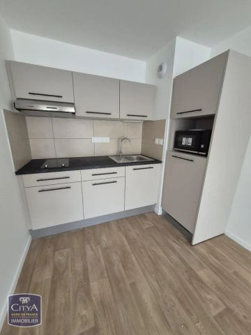 Appartement à louer 2 pièces 43m² - Photo 4