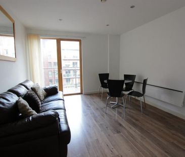 1 bedroom Flat To Let - Photo 1