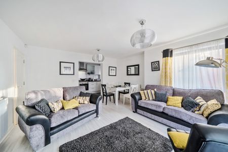 2 bedroom flat to rent - Photo 3