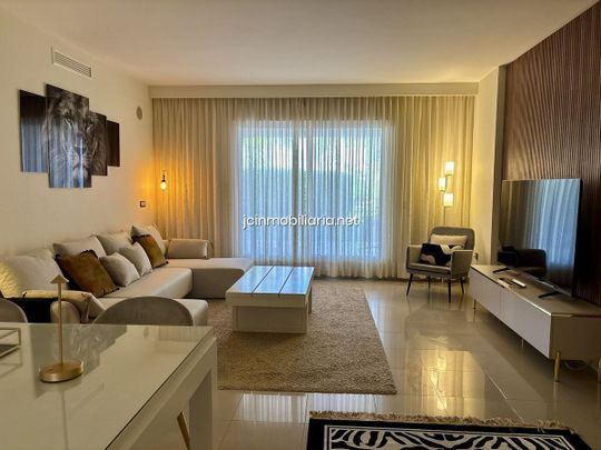 Apartamento en Estepona, El Paraiso, alquiler - Photo 1