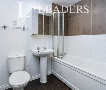 2 bedroom apartment to rent Fenway House, Boston Road, Haywards Hea... - Photo 6