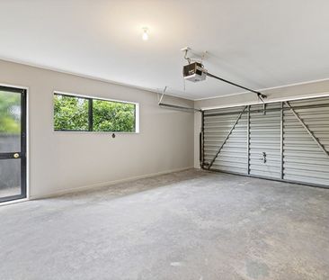 A/15 Edward Avenue, Orewa - Photo 6